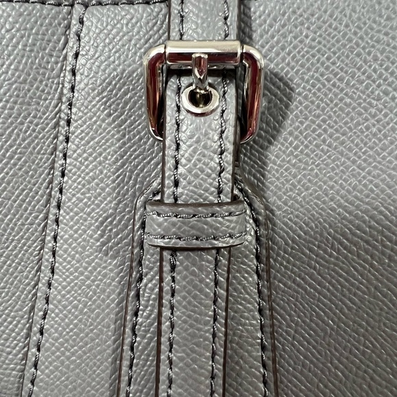 NWT MICHAEL KORS LEATHER VOYAGER EW TOTE HANDBAG - Picture 10 of 10